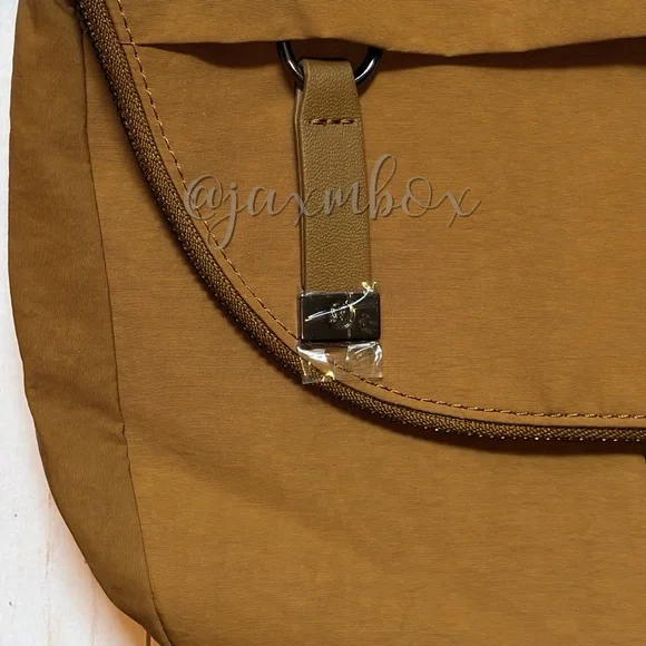 NWT Lululemon All Night Festival Bag 5L Burnt Caramel - Picture 3 of 10